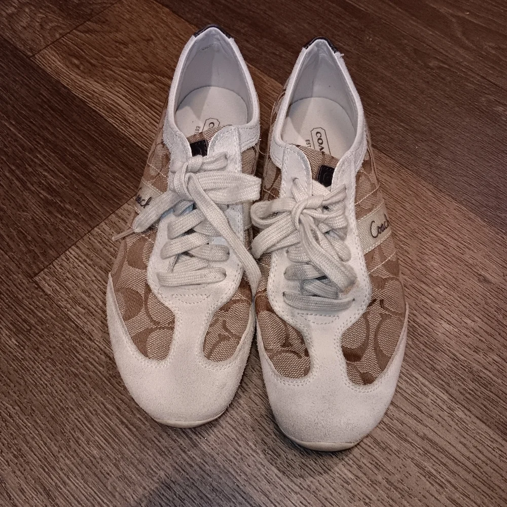 Coach Beige Signature Canvas Sneakers with White Suede Trim Sz 8m